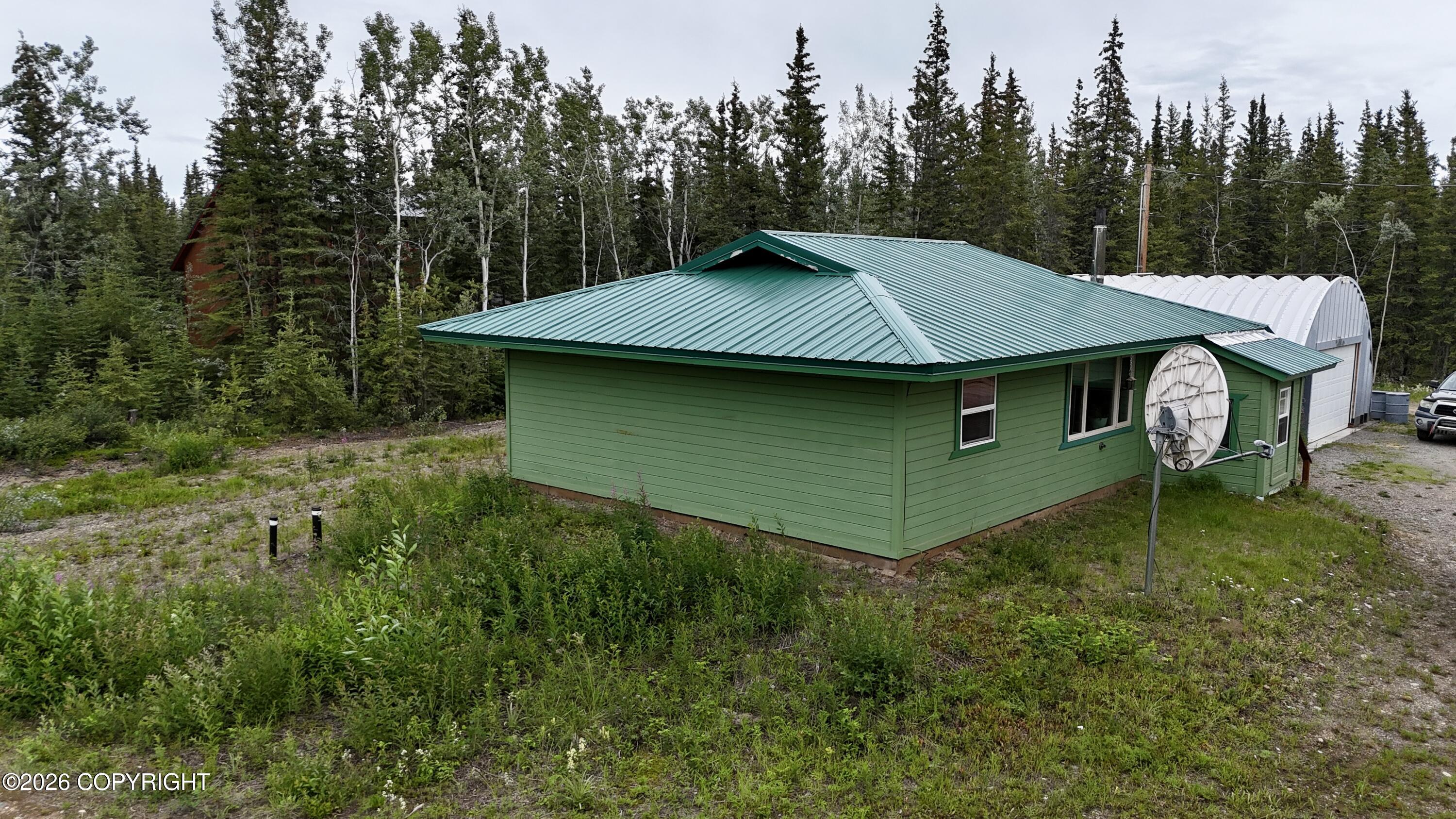 1317.1 Alaska Highway Property Photo 39