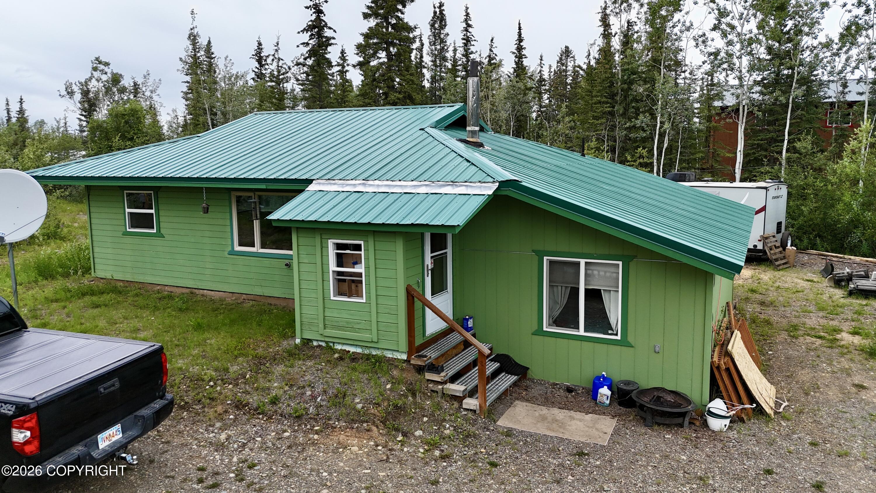1317.1 Alaska Highway Property Photo 40