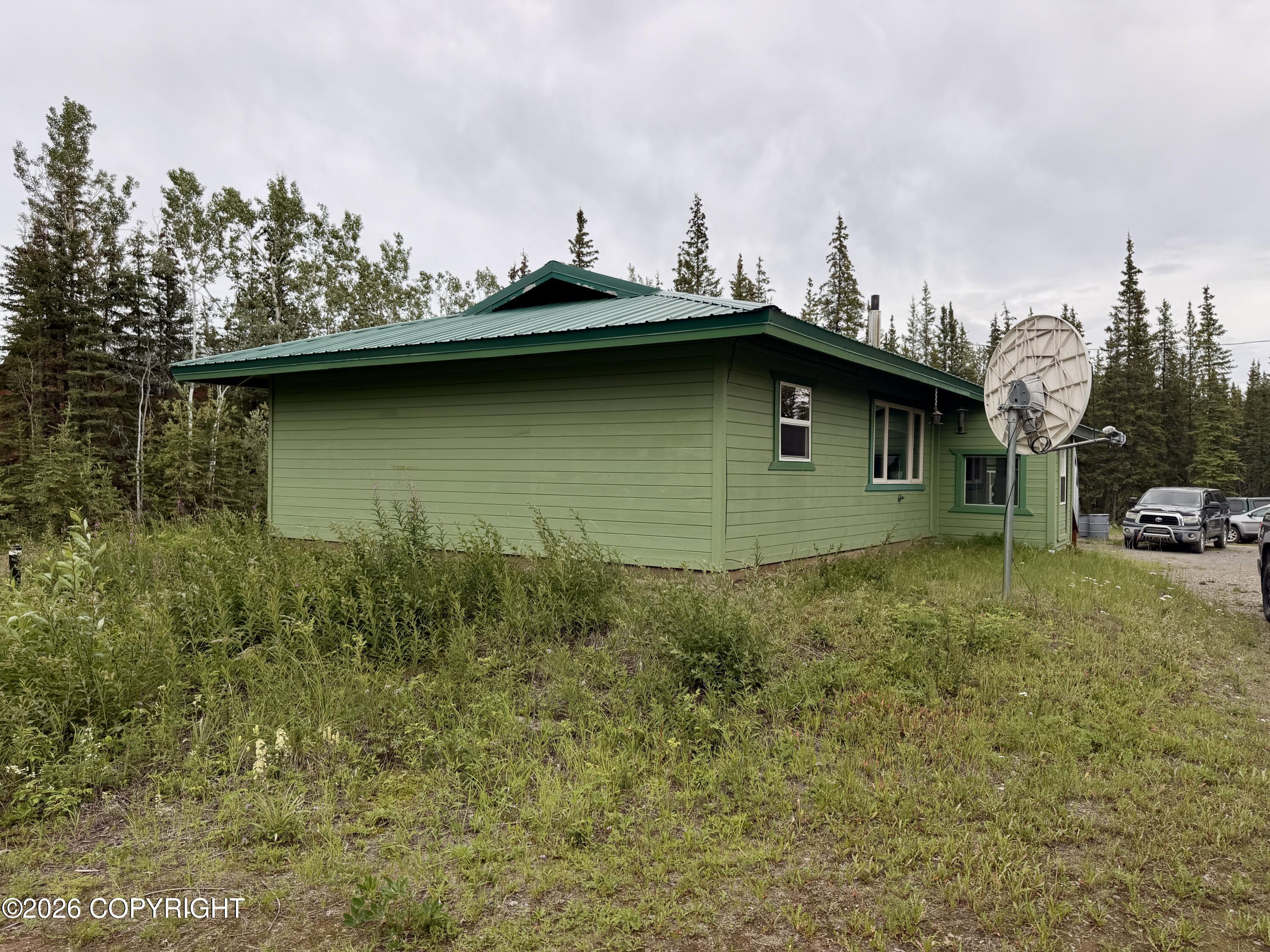 1317.1 Alaska Highway Property Photo 42