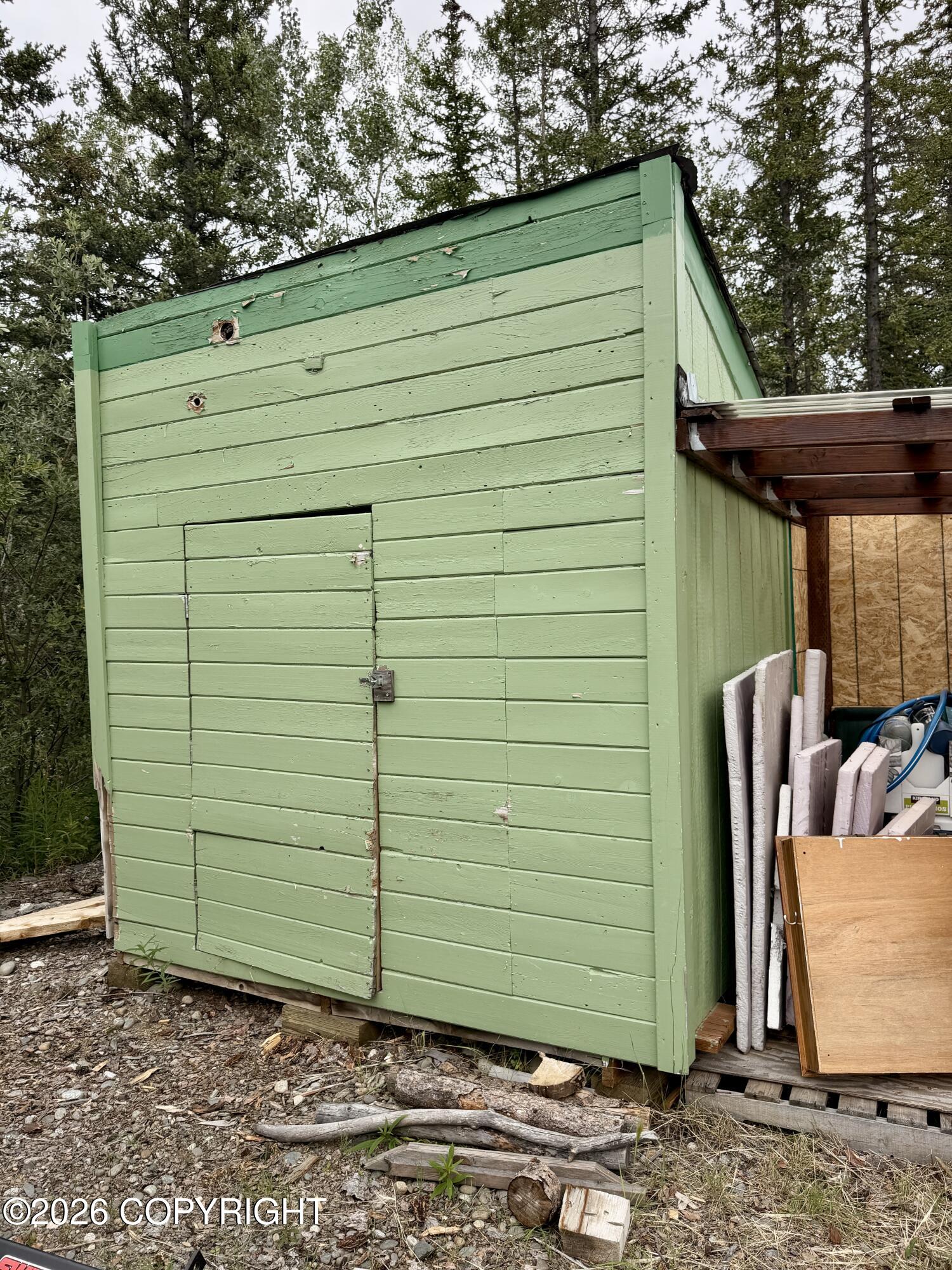 1317.1 Alaska Highway Property Photo 52