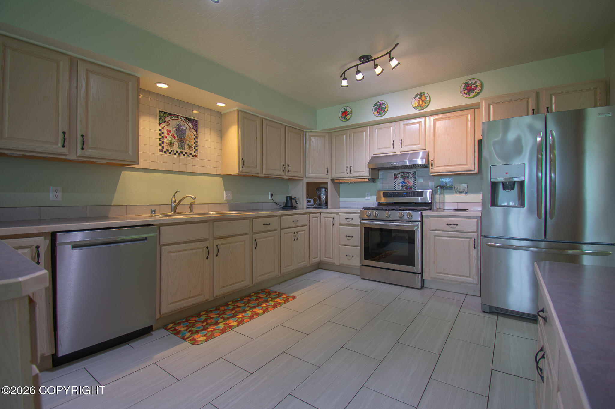 2675 Watergate Way Property Photo 9