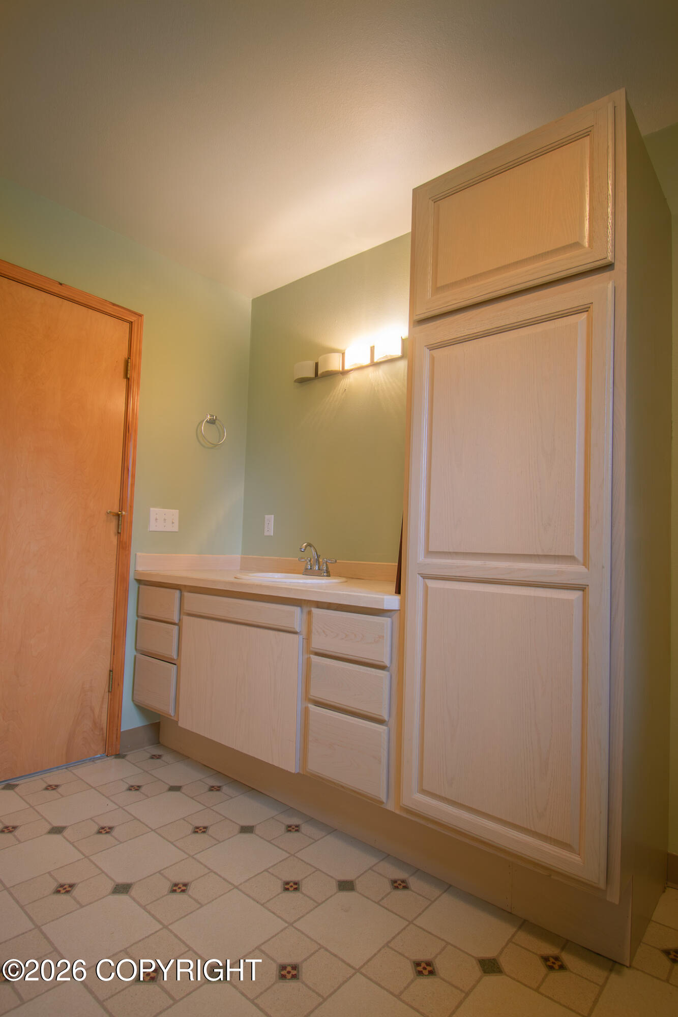 2675 Watergate Way Property Photo 24