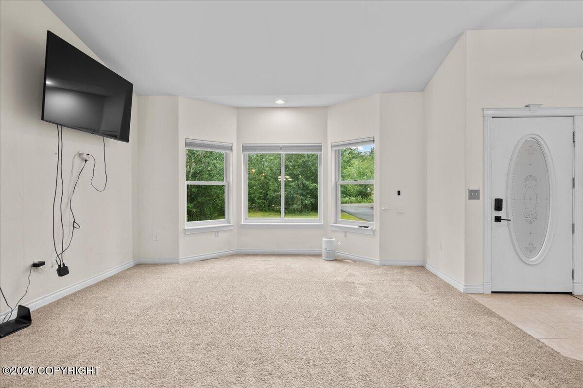 4368 E Cobblestone Drive Property Photo 8