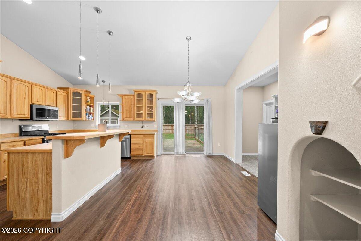 4368 E Cobblestone Drive Property Photo 12
