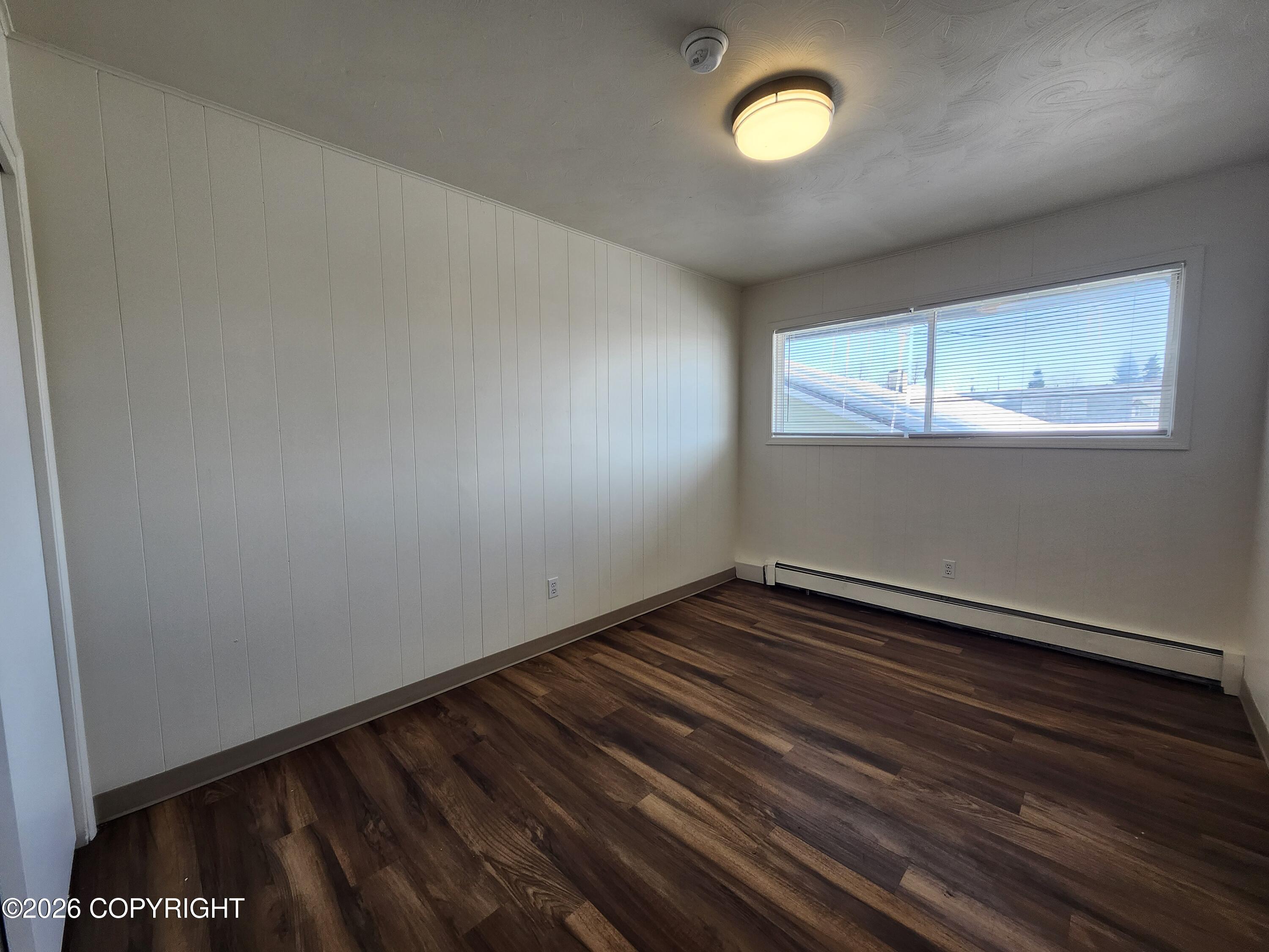 3925 E 9th Avenue Property Photo 23