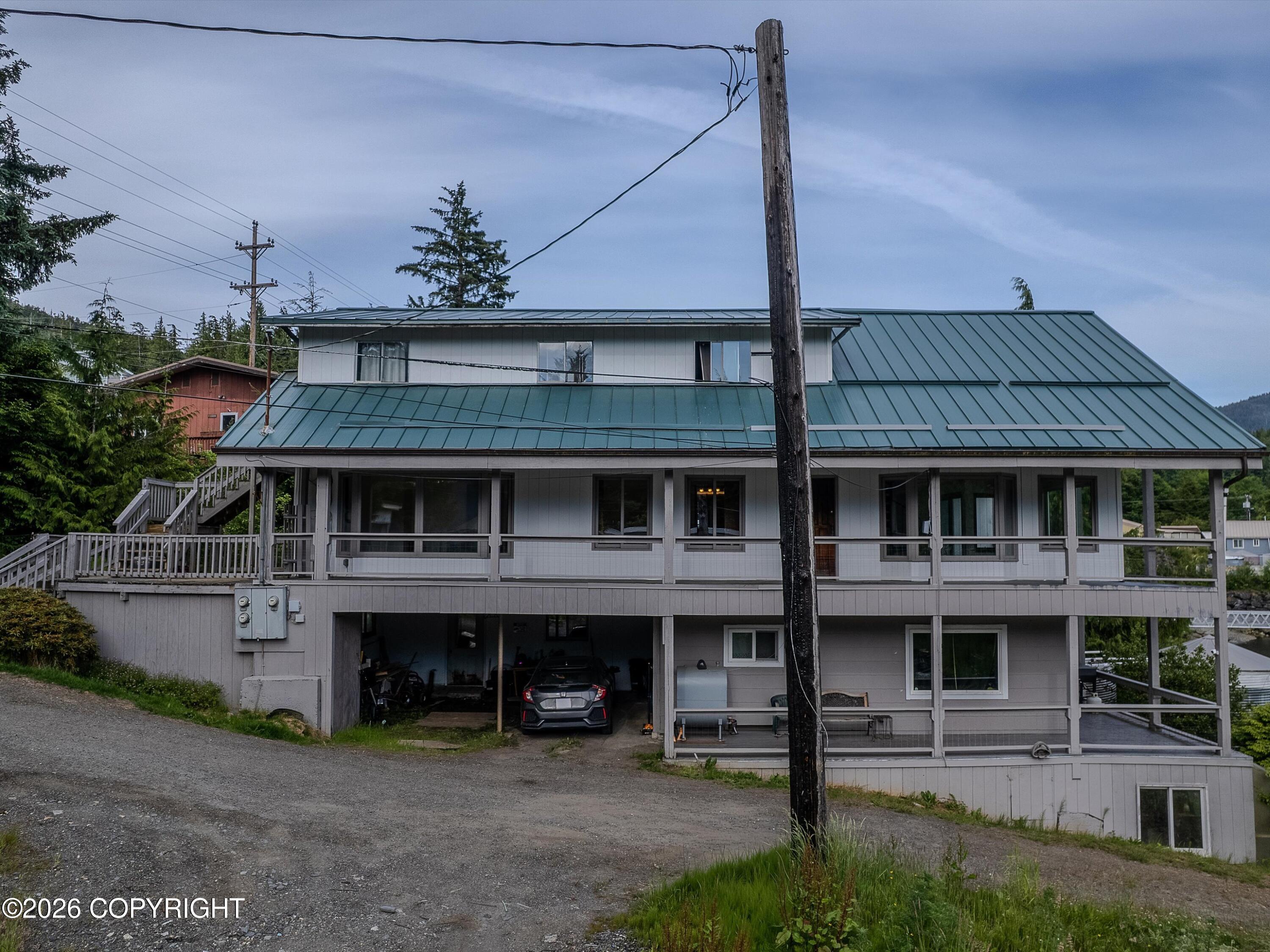8229 N Tongass Highway Property Photo 4