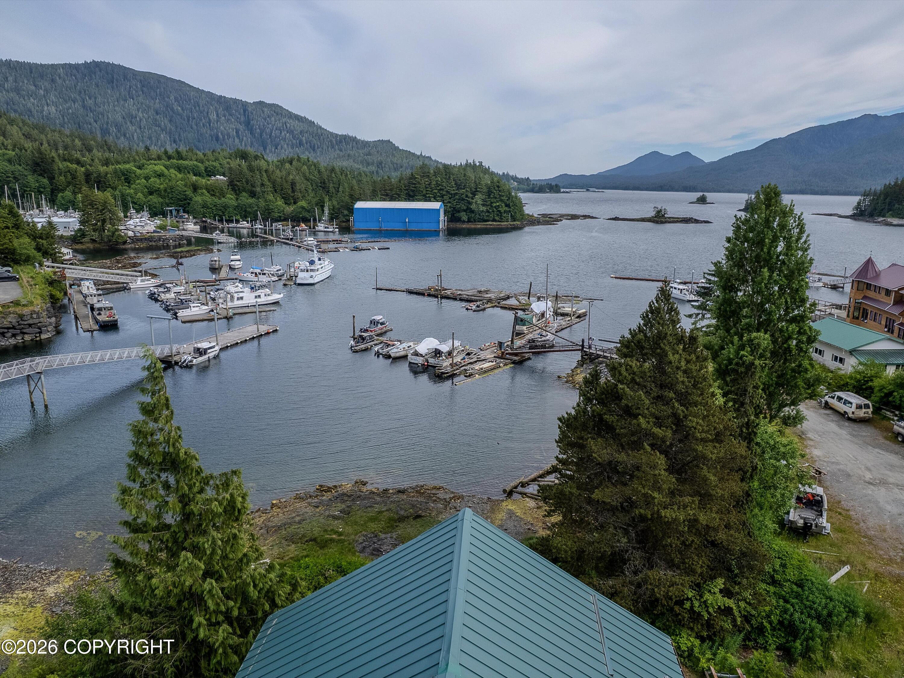 8229 N Tongass Highway Property Photo 7