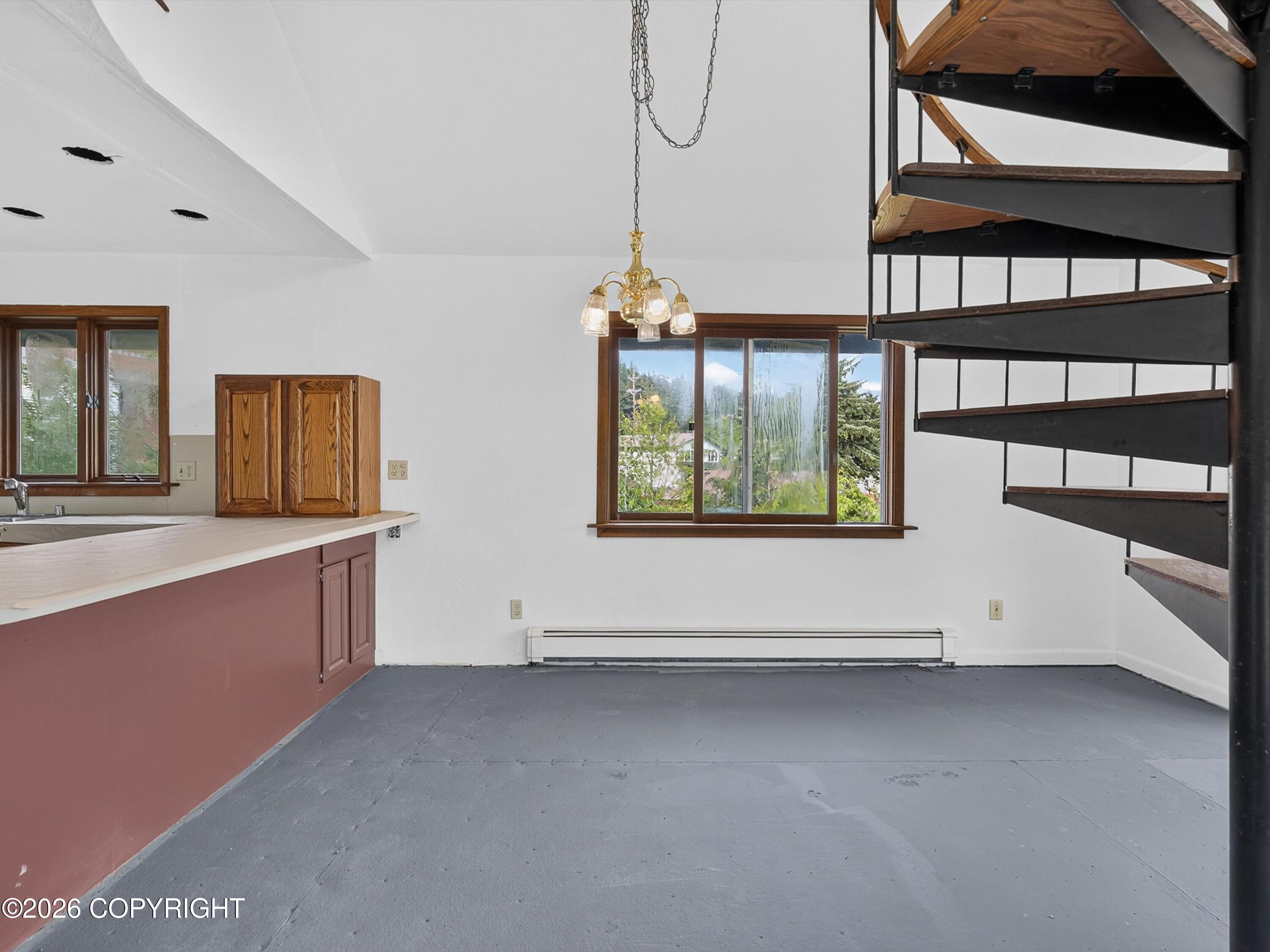 8229 N Tongass Highway Property Photo 15