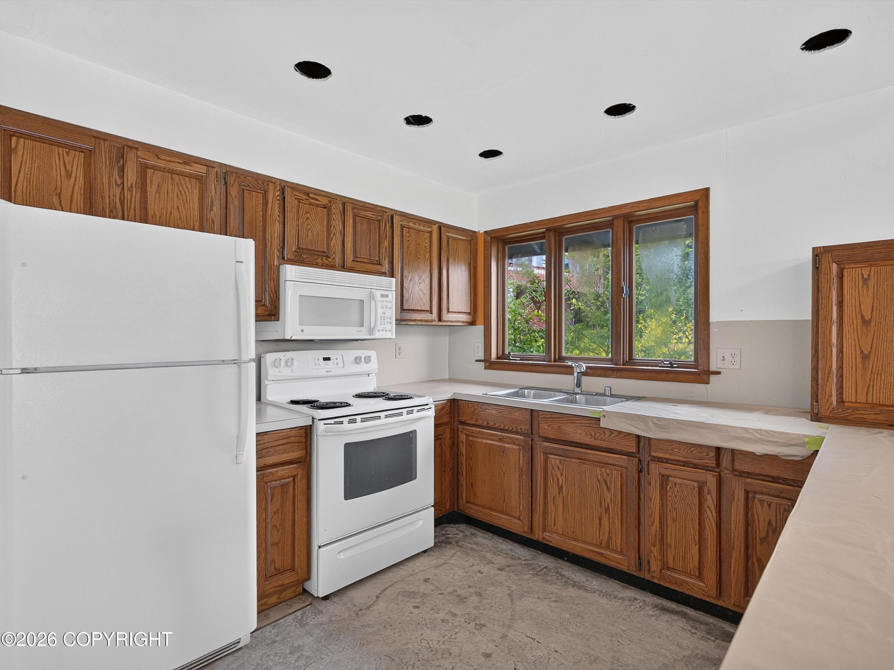 8229 N Tongass Highway Property Photo 19