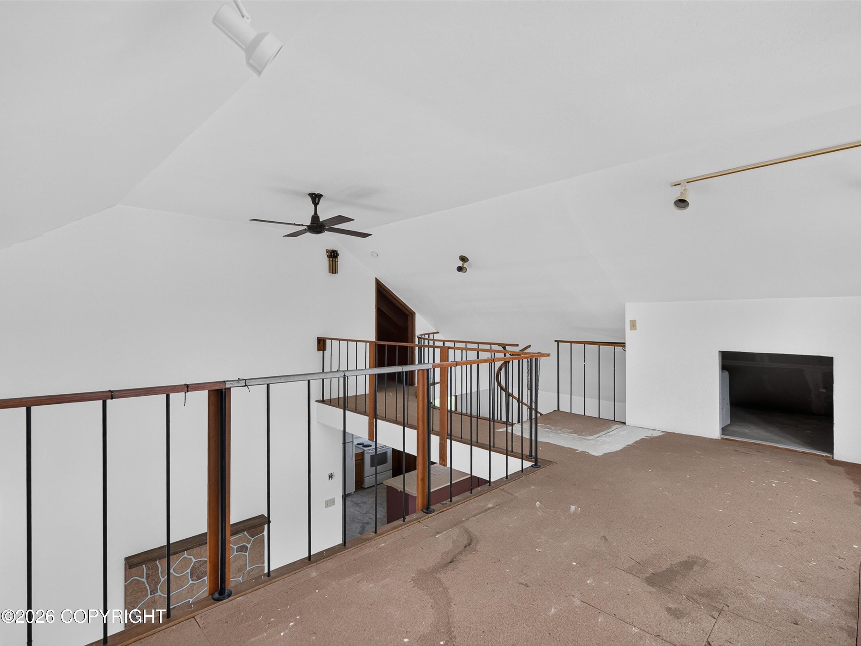 8229 N Tongass Highway Property Photo 23