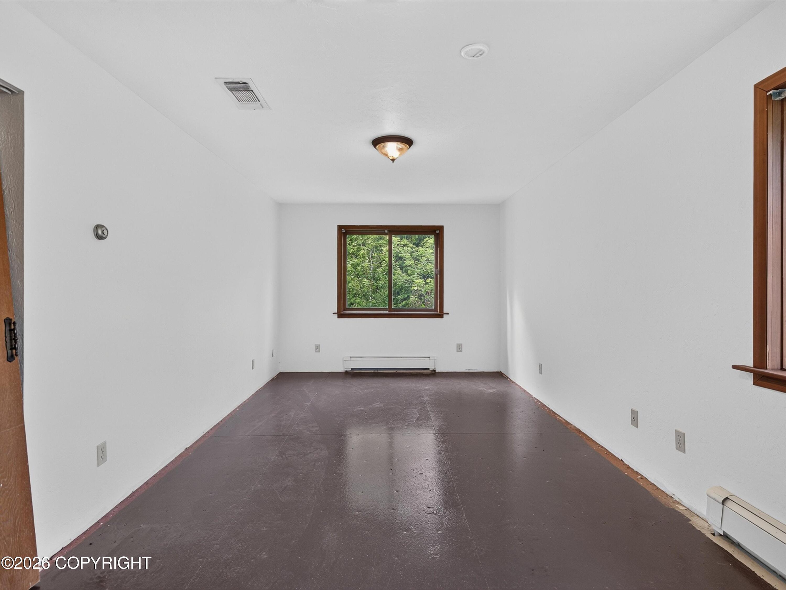 8229 N Tongass Highway Property Photo 35