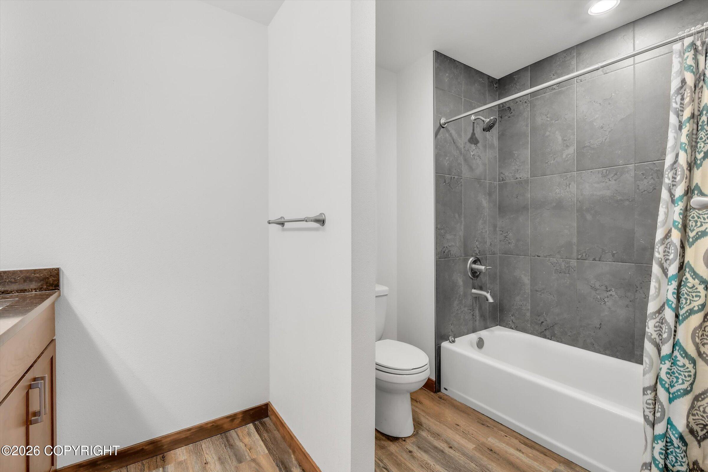 5912 Potter Valley Road Property Photo 32