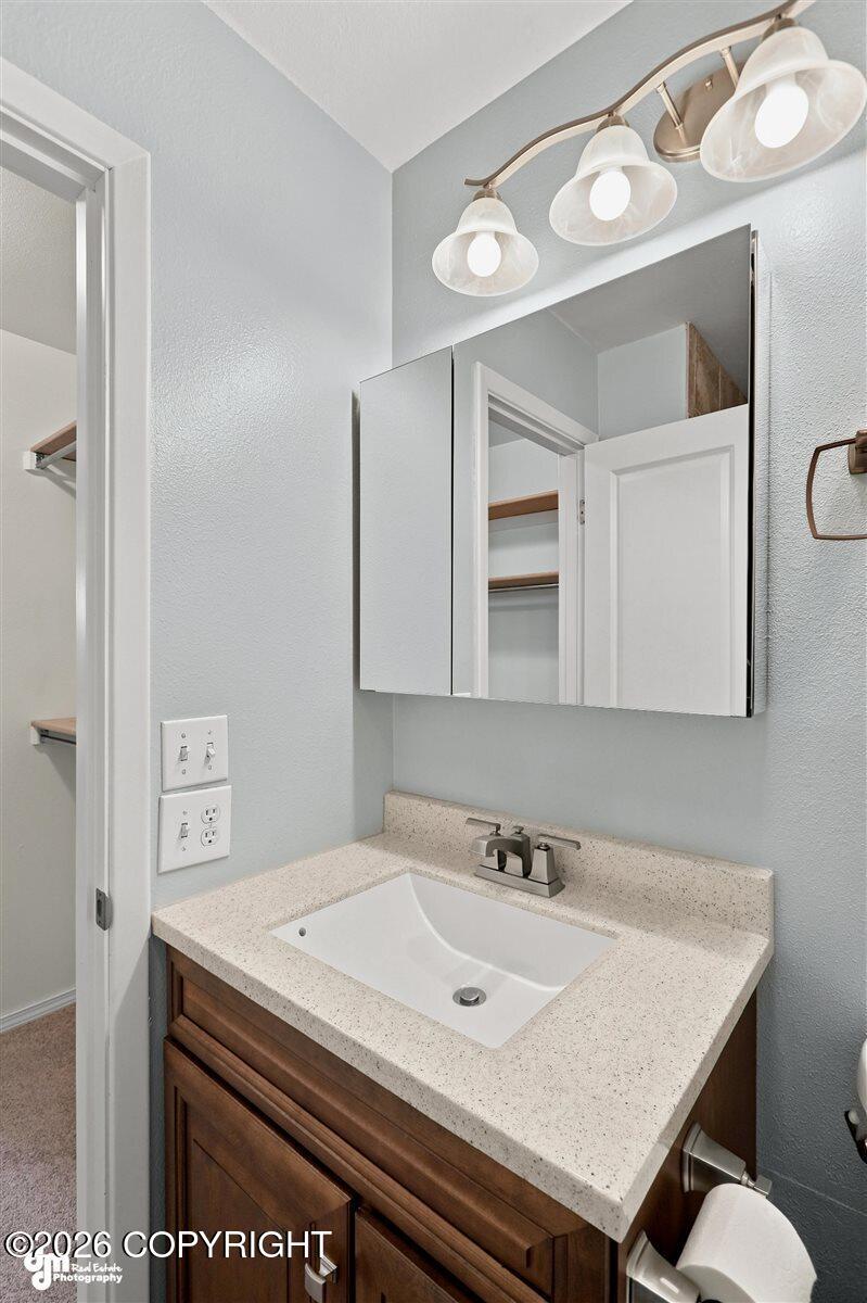 480 E 56th Avenue #6g Property Photo 22
