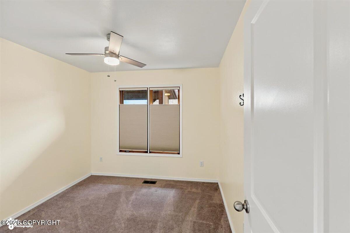 480 E 56th Avenue #6g Property Photo 24