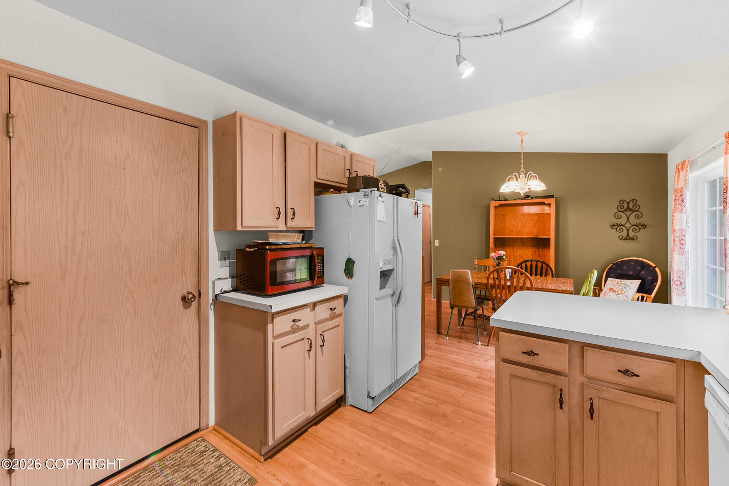 515 W Coville Lane Property Photo 11