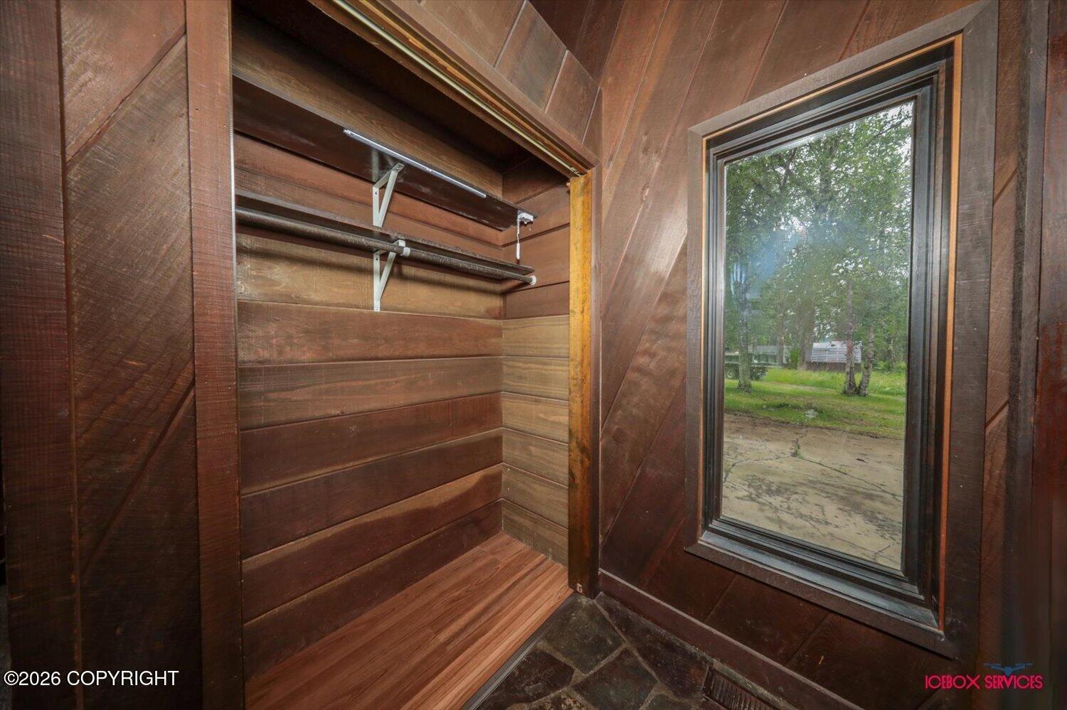 2755 N Holly Way Property Photo 11