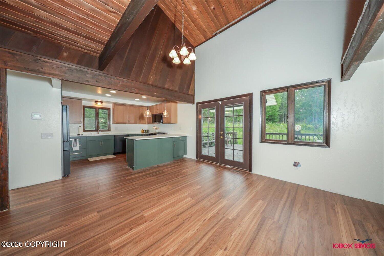 2755 N Holly Way Property Photo 15
