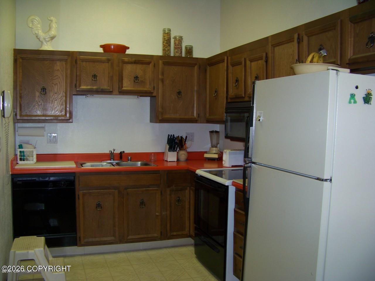 8608 Boundary Avenue #k1 Property Photo 5