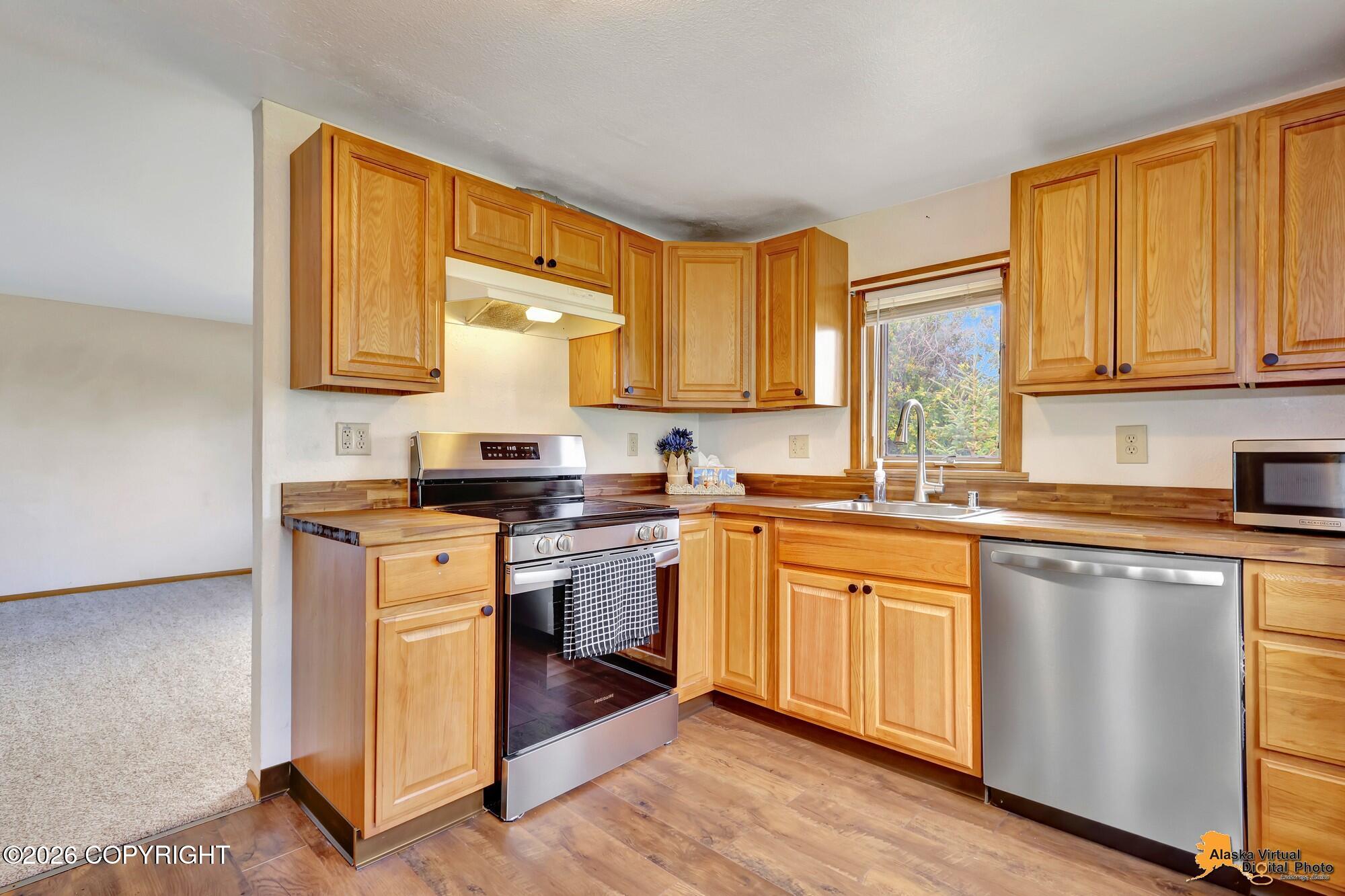 4207 Garfield Street Property Photo 4