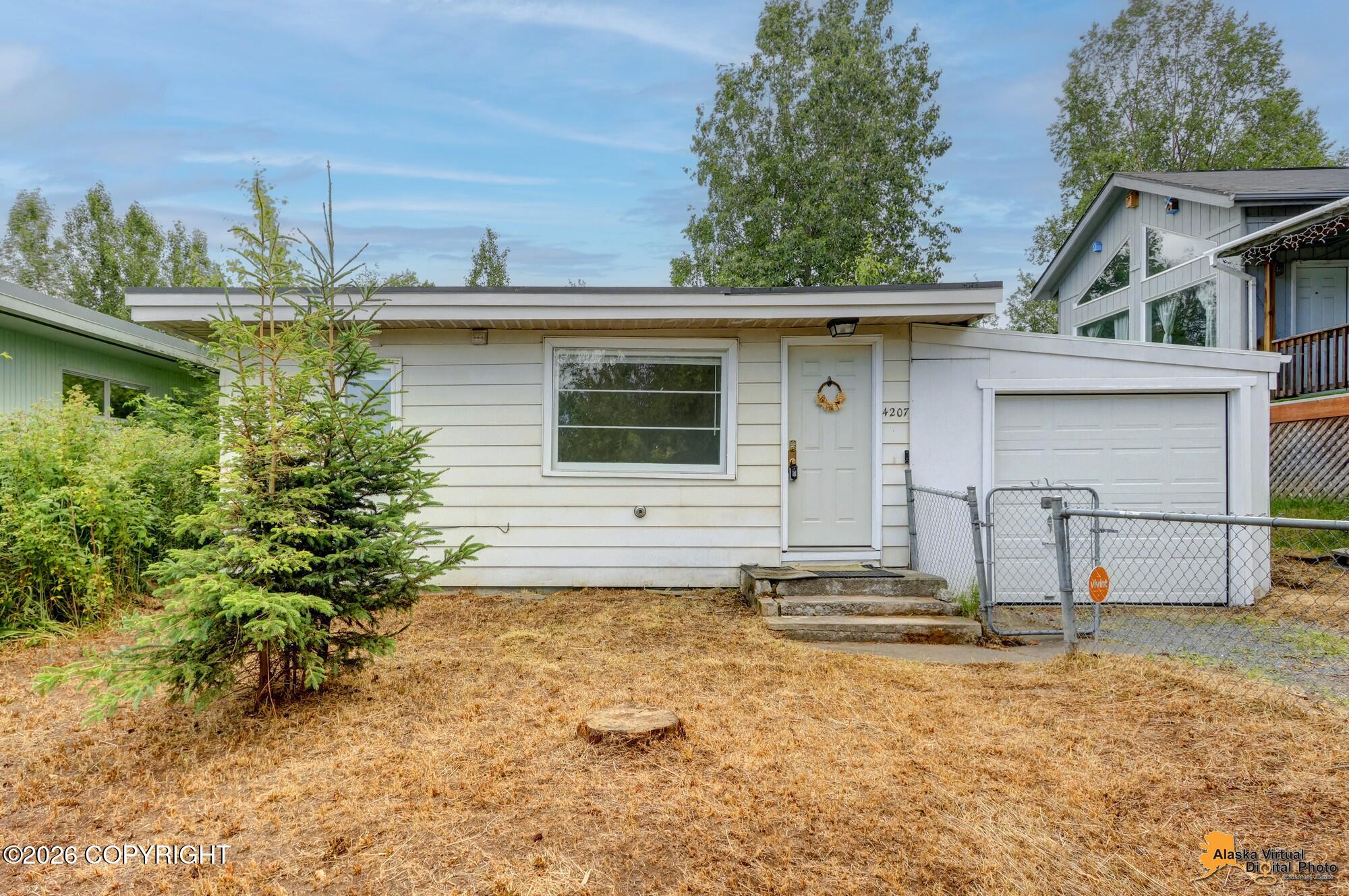 4207 Garfield Street Property Photo 5