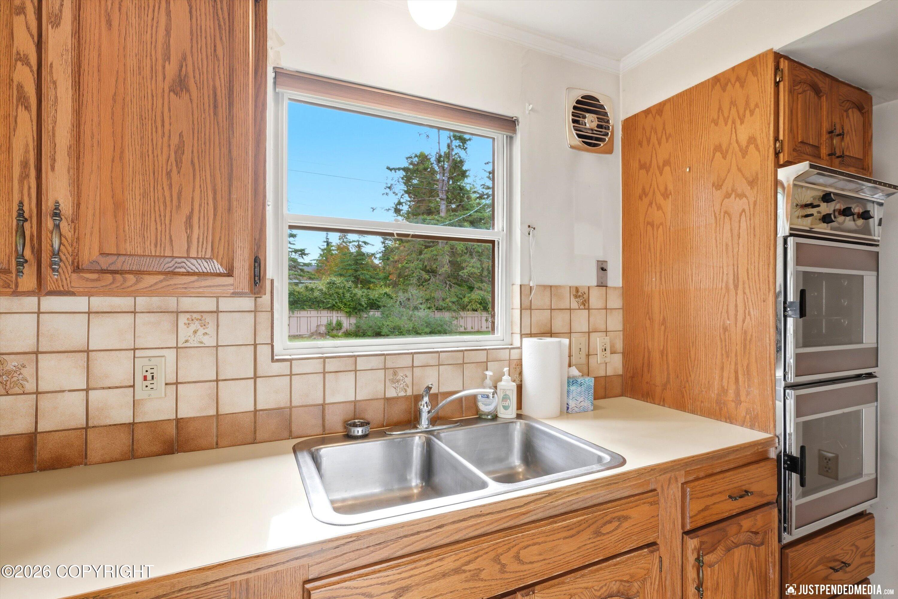 2615 Turnagain Parkway Property Photo 14