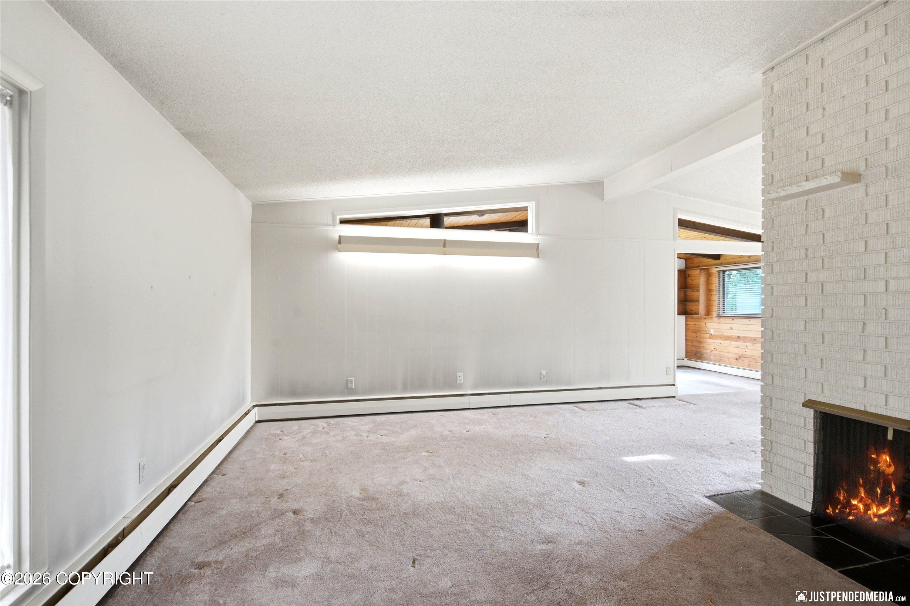 2952 Madison Way Property Photo 5