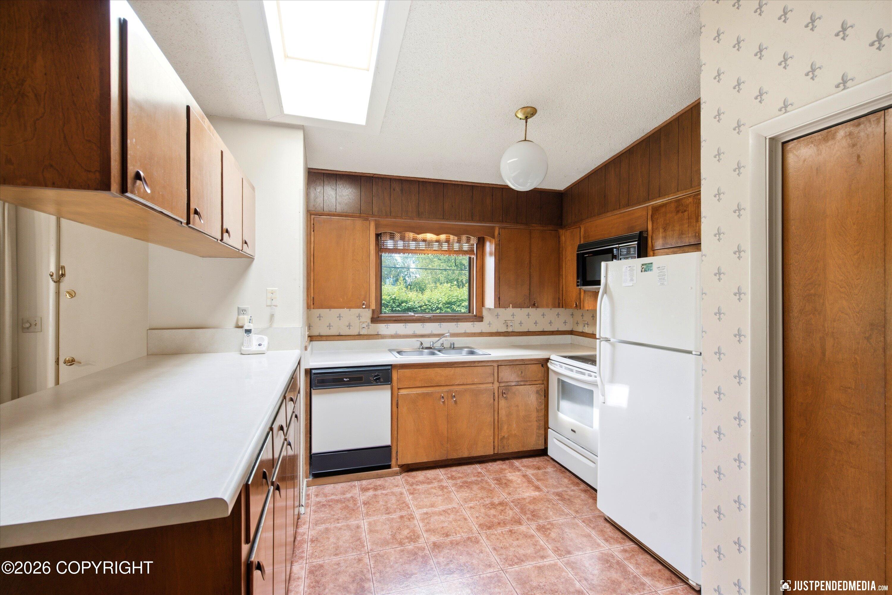 2952 Madison Way Property Photo 12