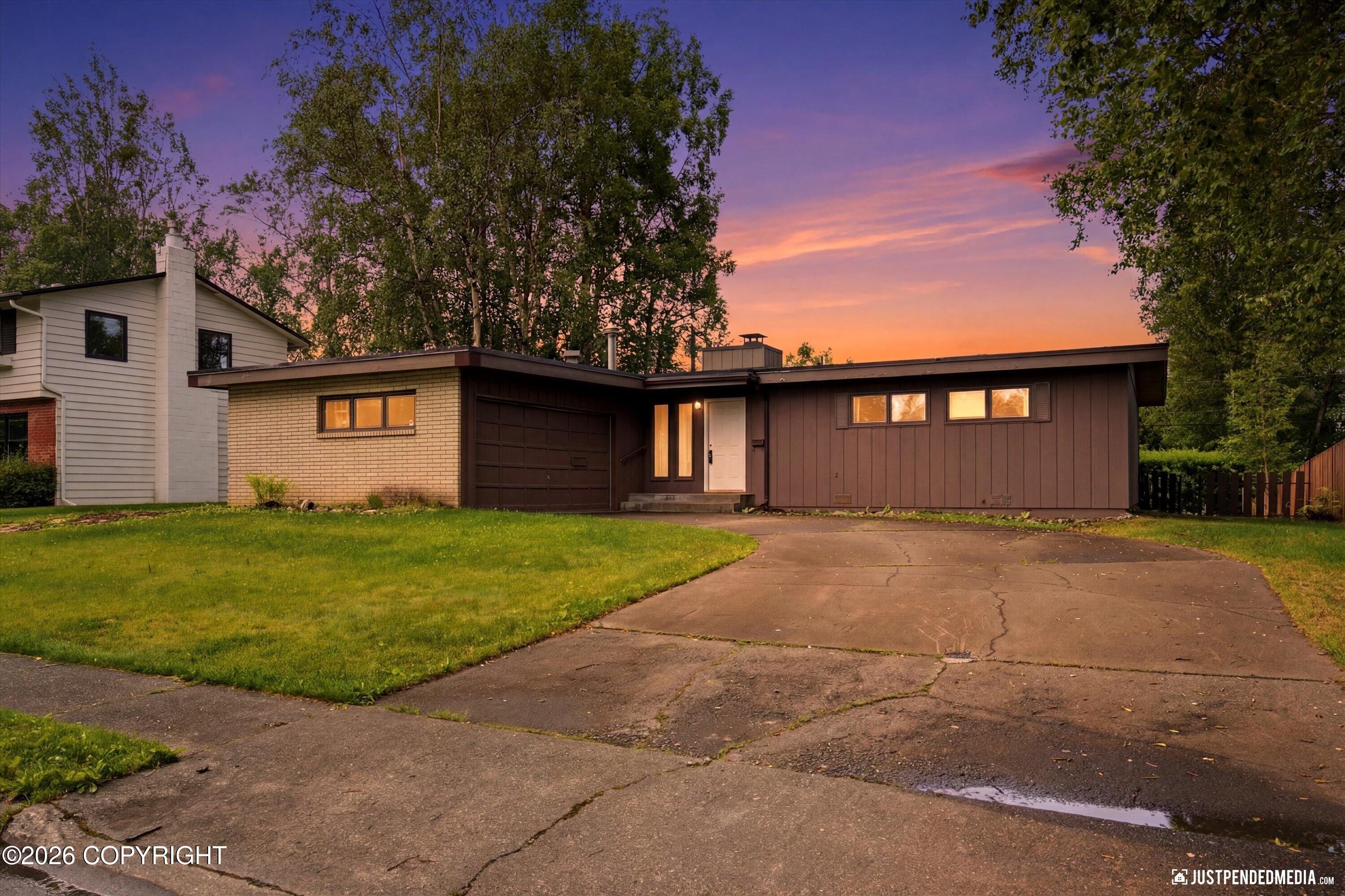 2952 Madison Way Property Photo 42