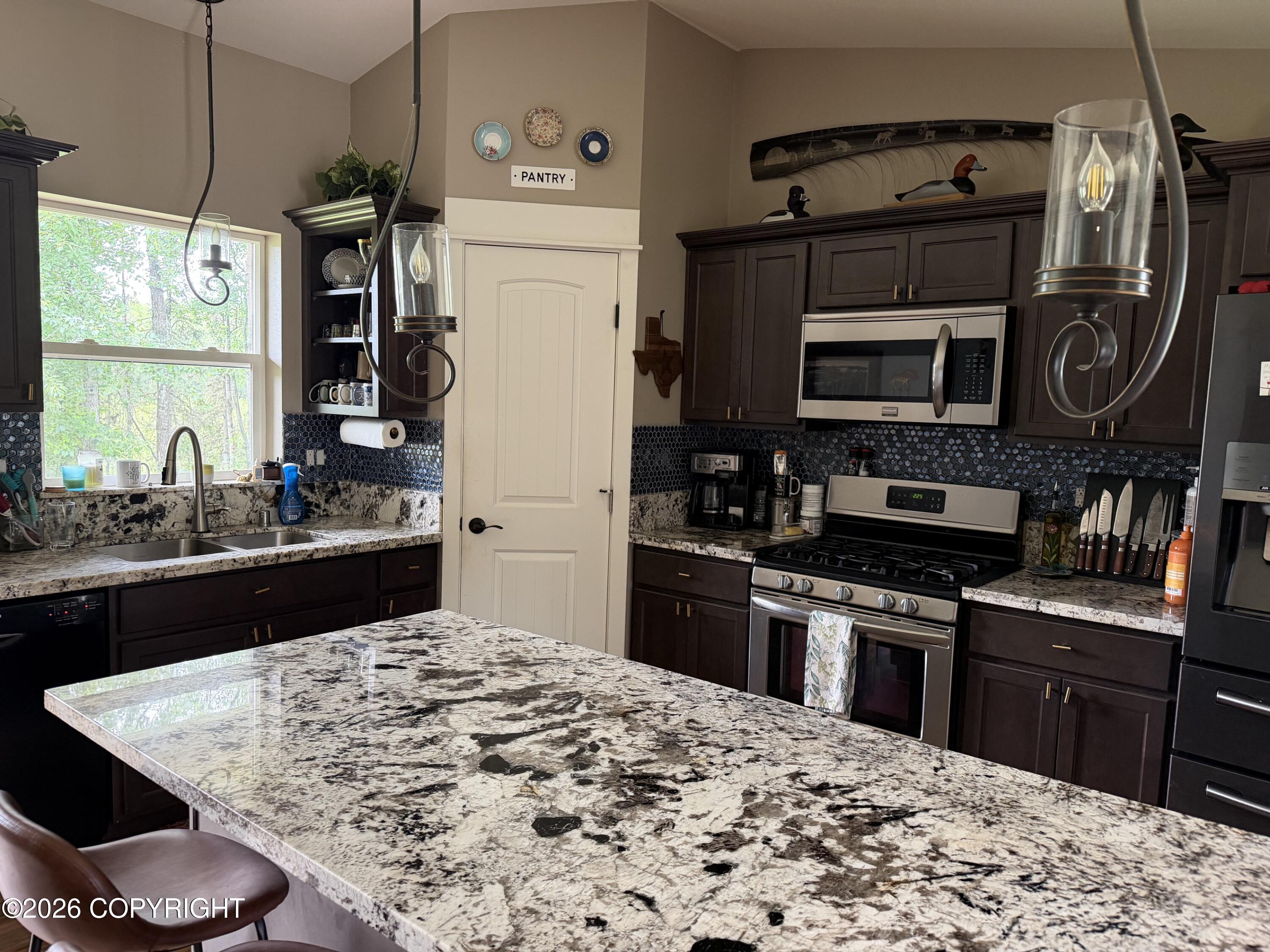 6357 S Slipstream Circle Property Photo 7