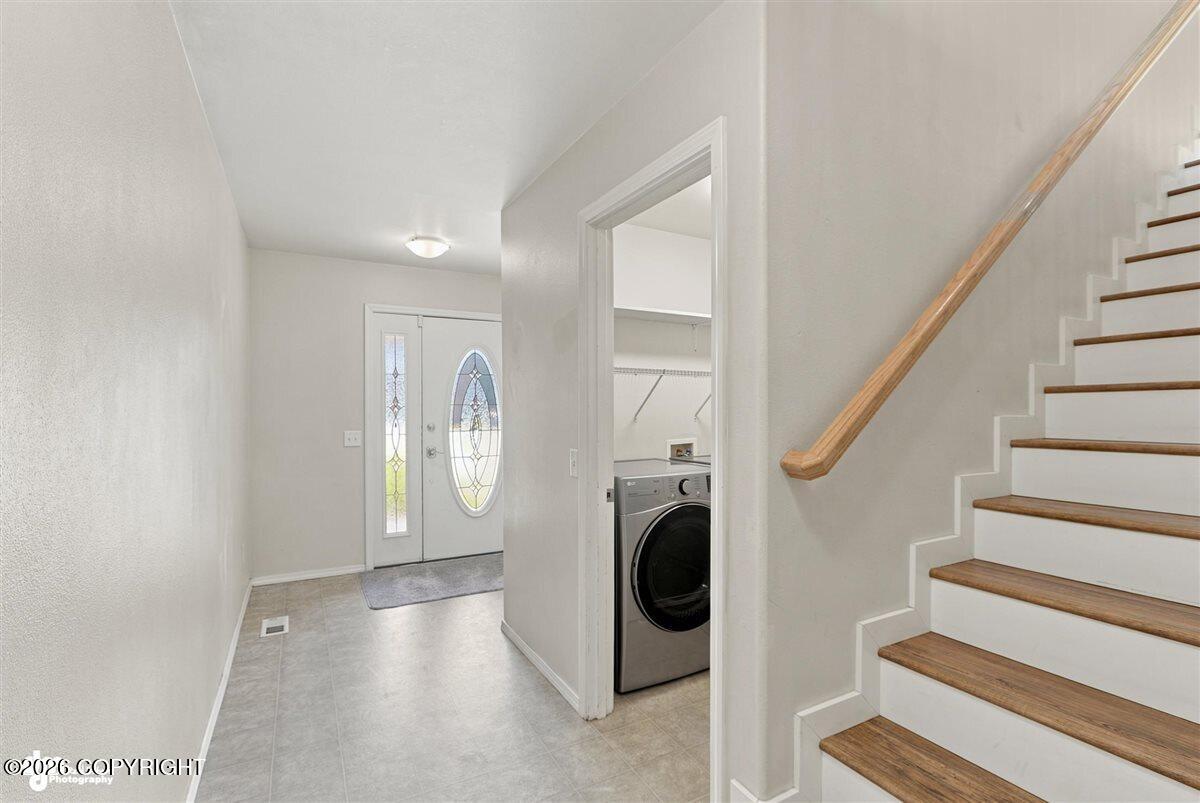8649 Little Brook Circle Property Photo 6