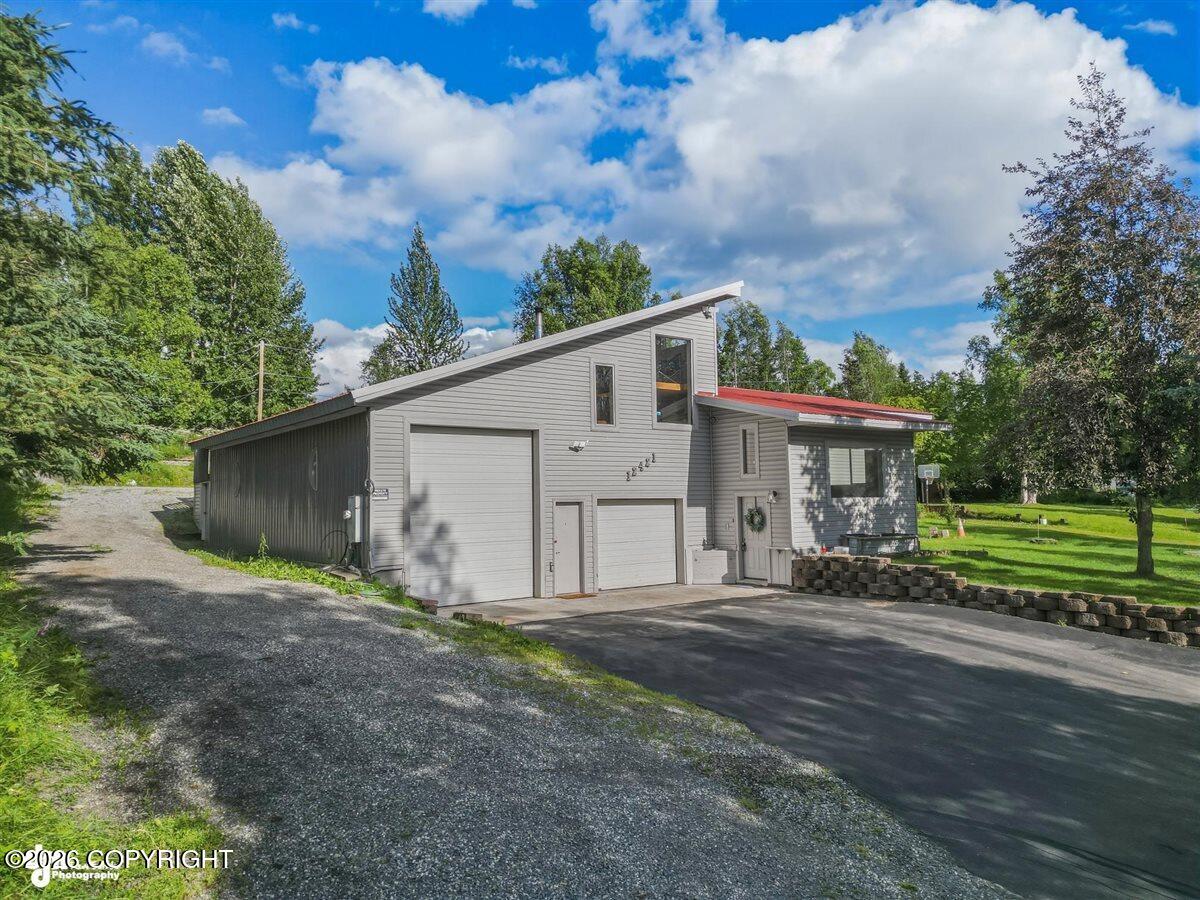 12421 Silver Spruce Drive Property Photo 2