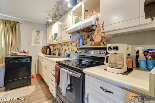 1735 Sanya Circle Property Photo 6