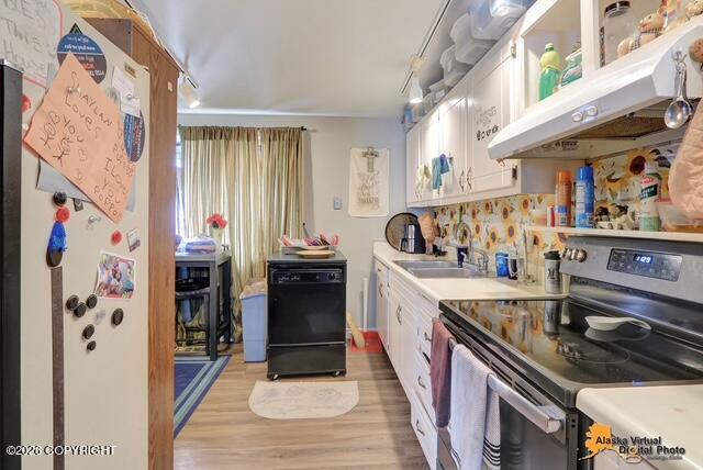 1735 Sanya Circle Property Photo 7