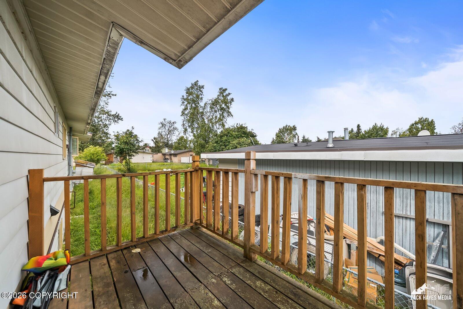 3637 Thompson Avenue Property Photo 17