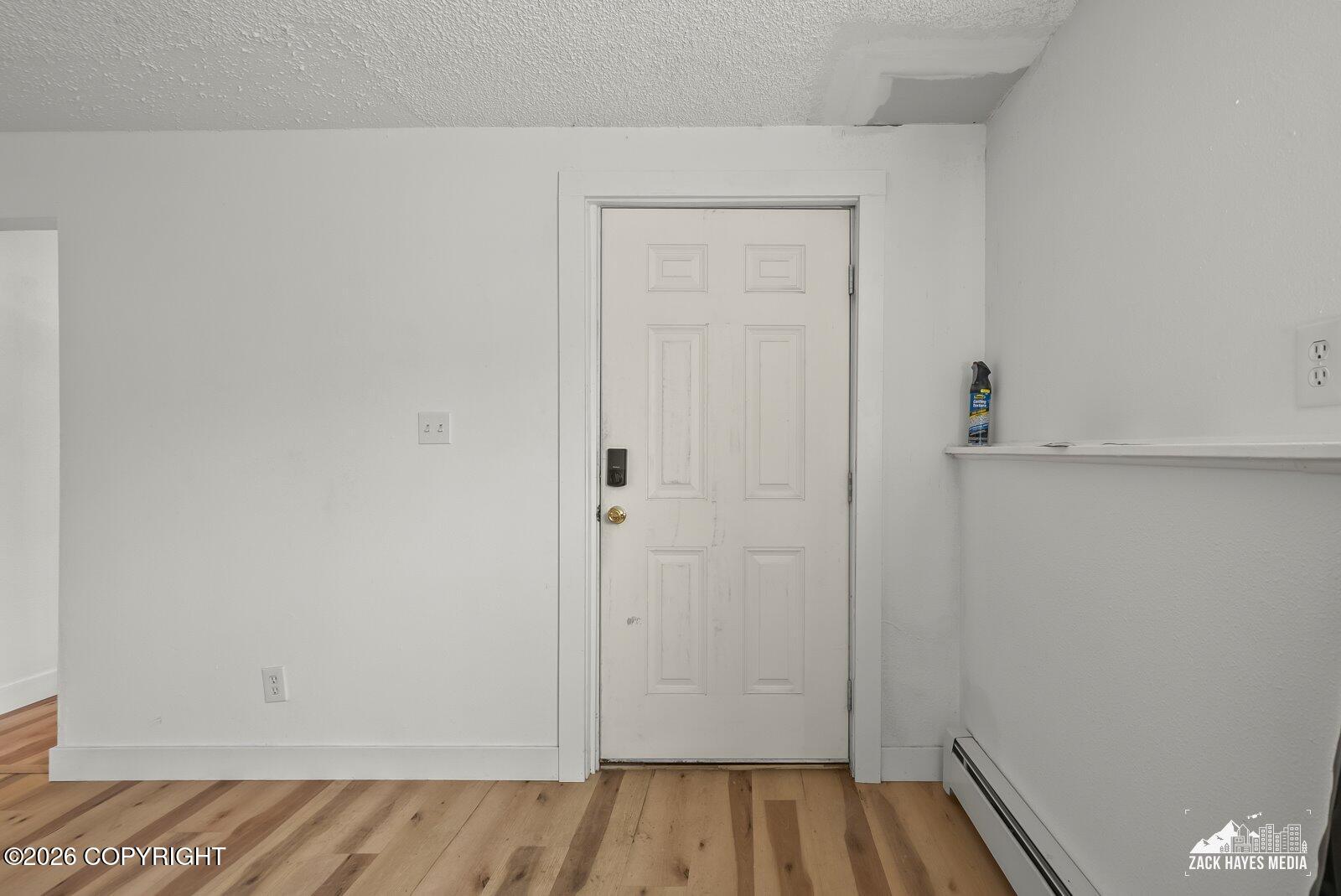 3637 Thompson Avenue Property Photo 27