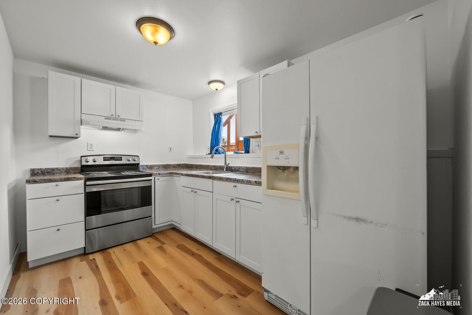 3637 Thompson Avenue Property Photo 33