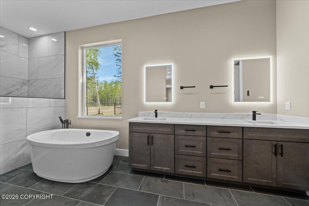 1391 N Cedar Hills Drive Property Photo 14