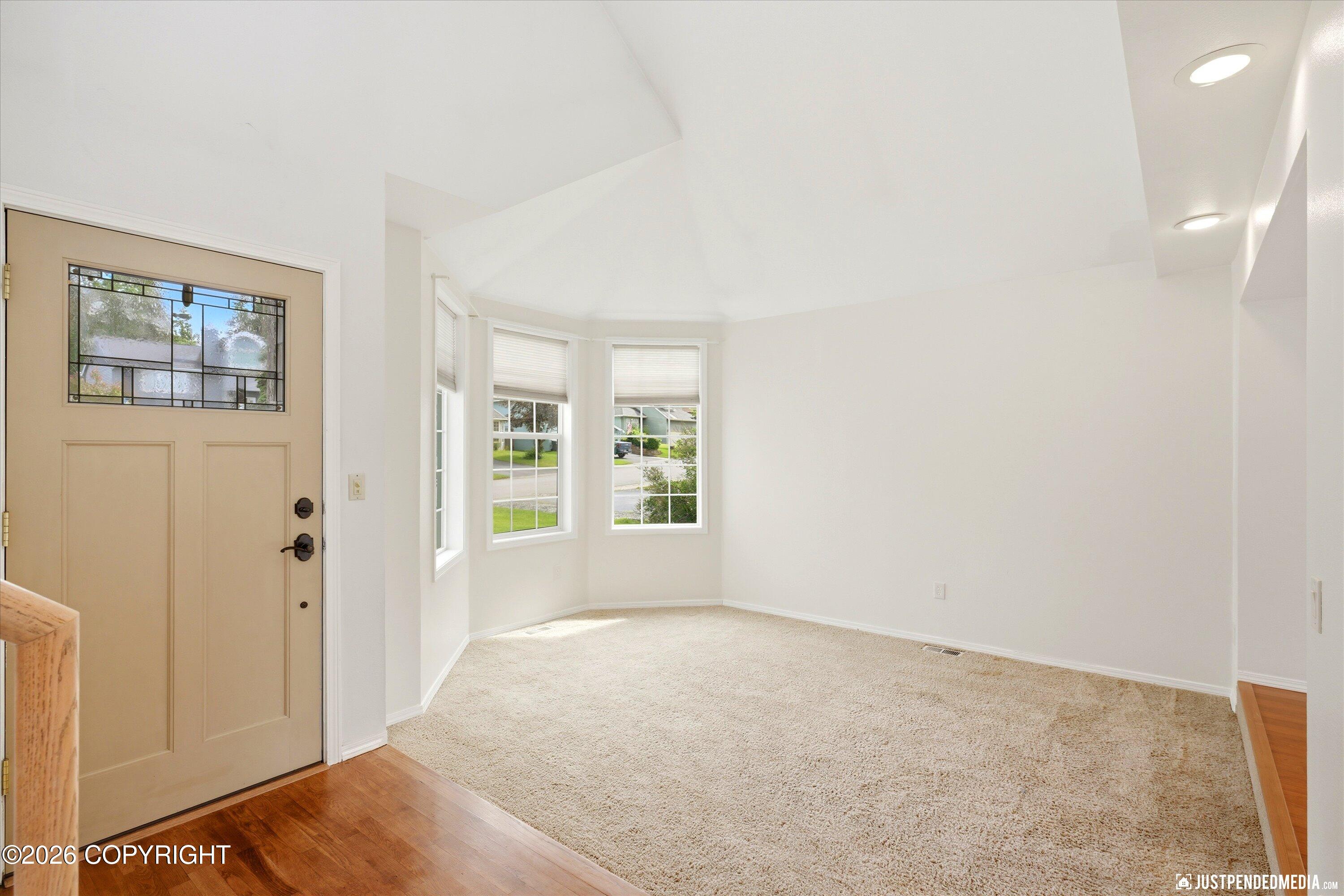 9070 Cathedral Place Property Photo 4