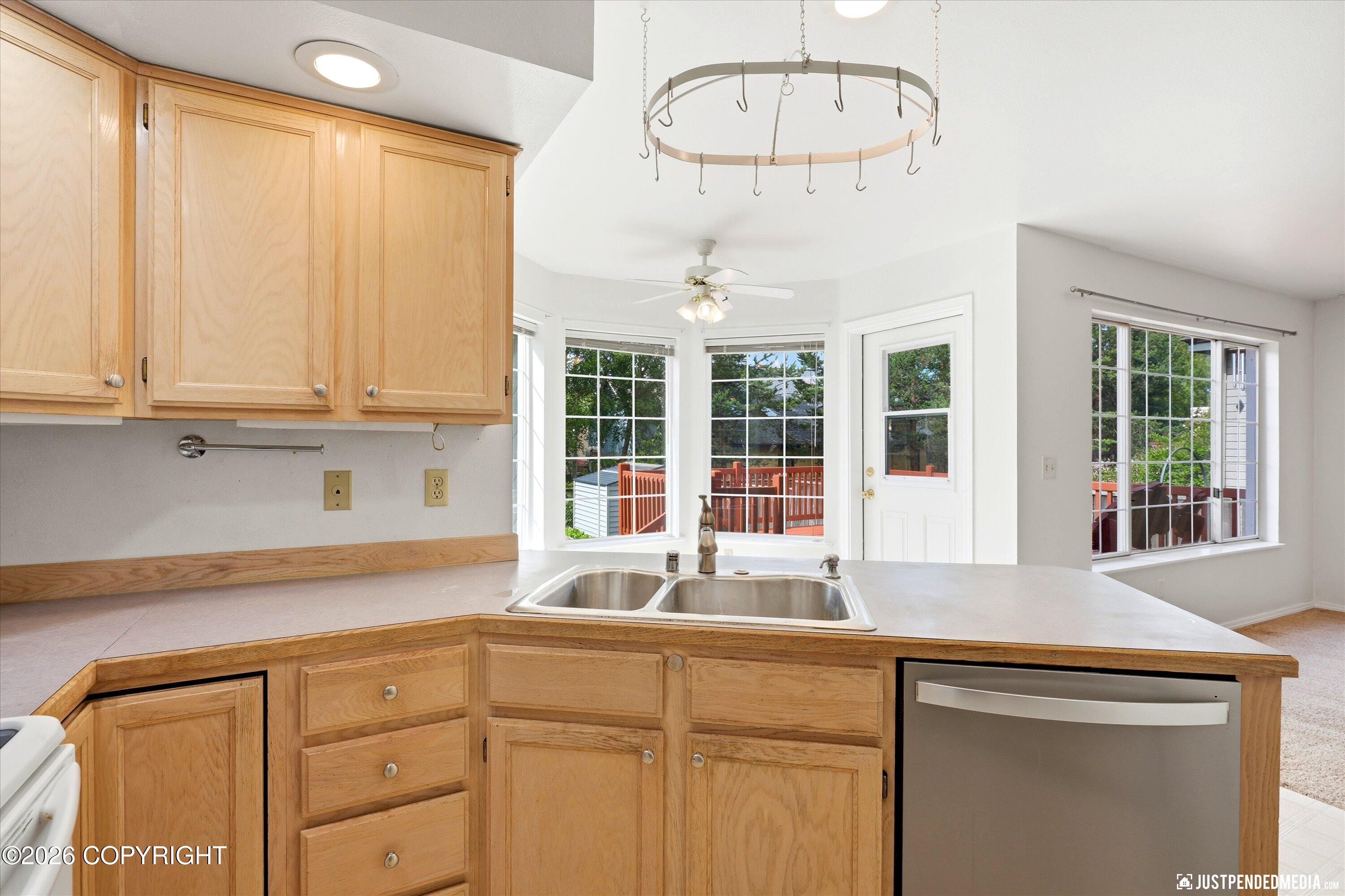 9070 Cathedral Place Property Photo 17