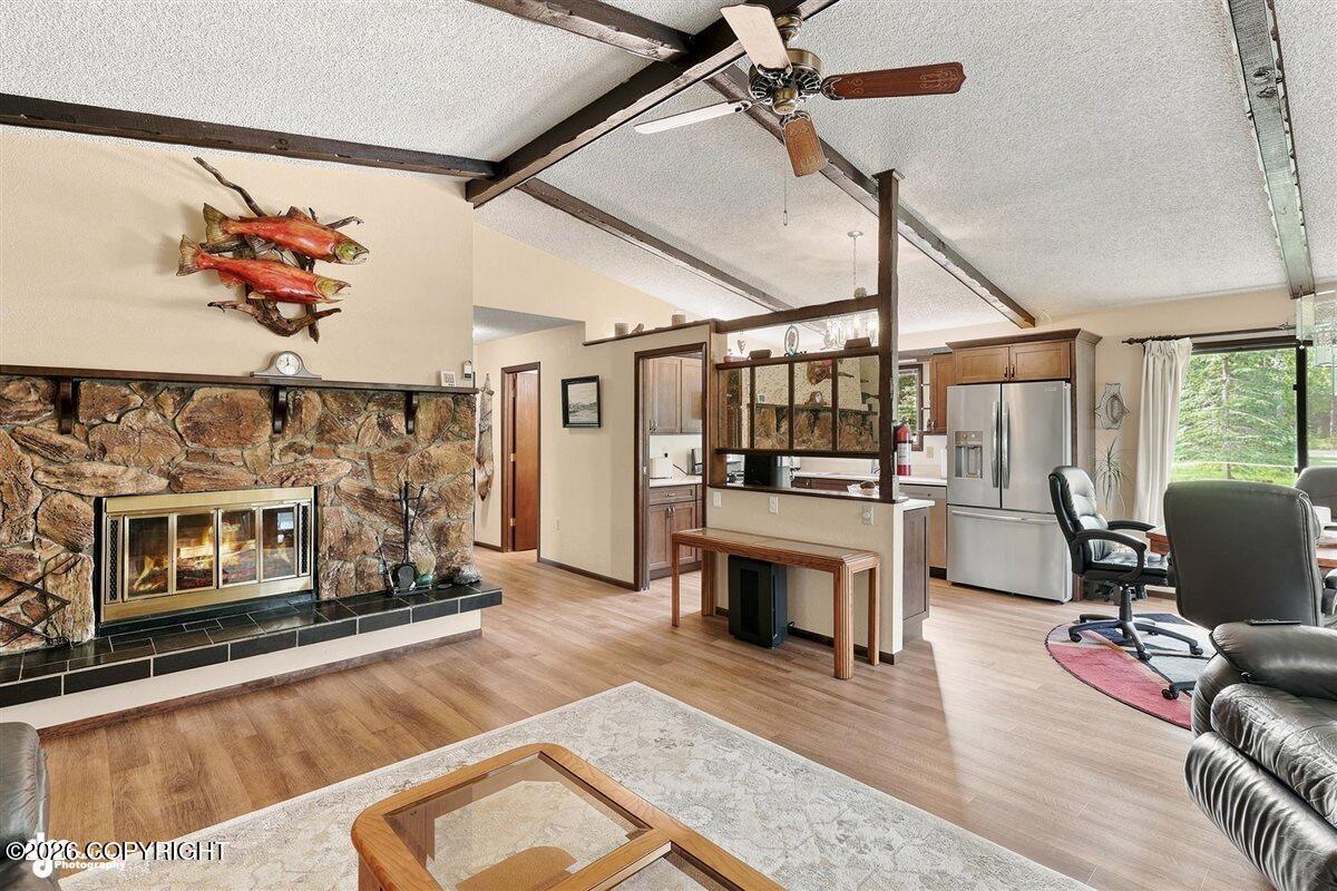 41555 Grove Avenue Property Photo 7
