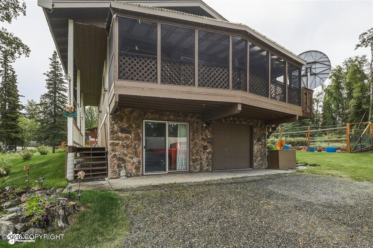 41555 Grove Avenue Property Photo 44