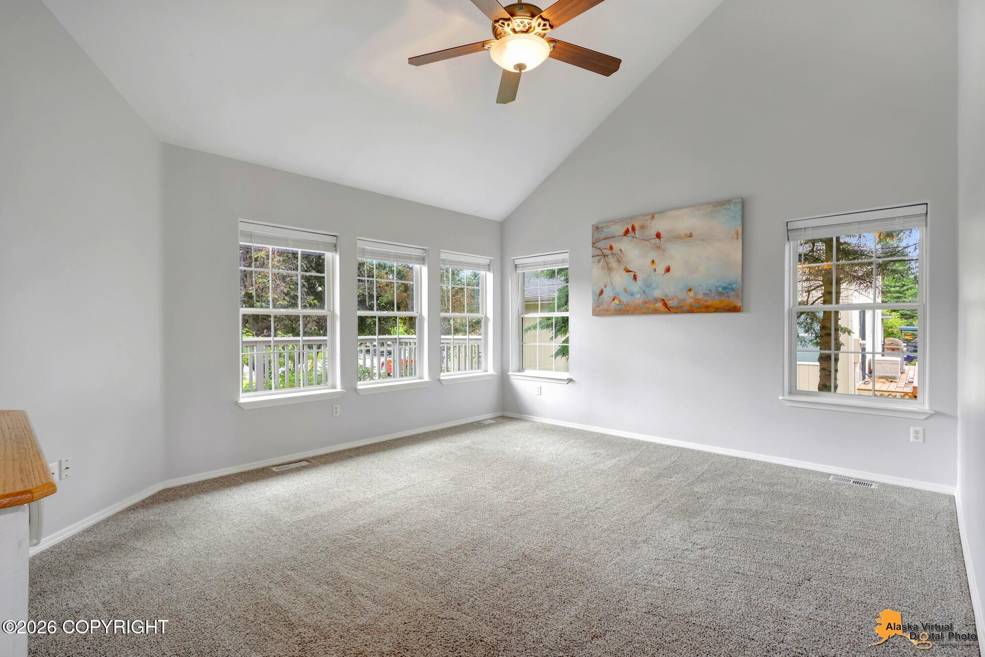 2417 Fantail Circle Property Photo 4