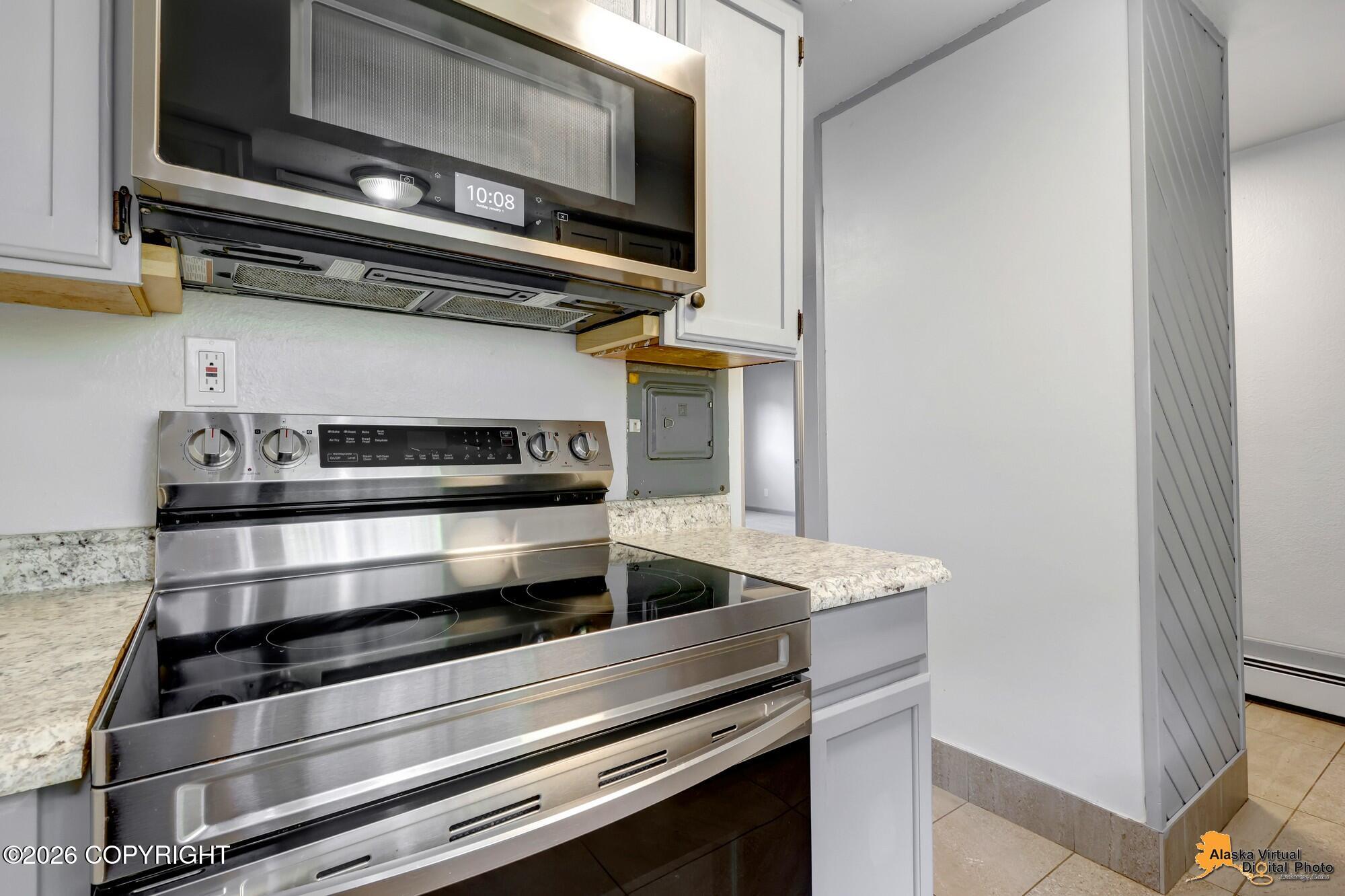 440 E 11th Avenue #b6 Property Photo 4