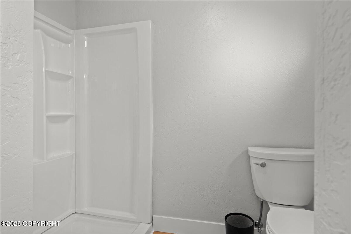 174 E Leota Street Property Photo 32