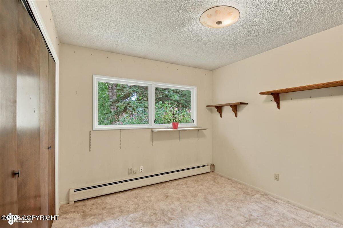 2416 Spurr Lane Property Photo 18