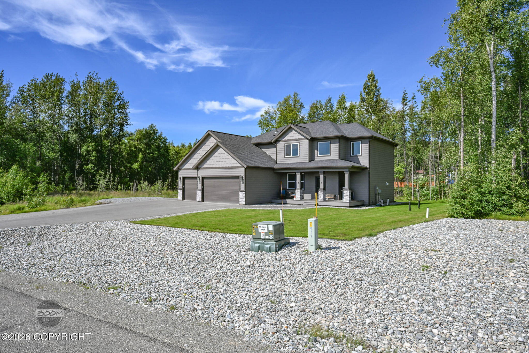 1141 W Bluff View Drive Property Photo 5