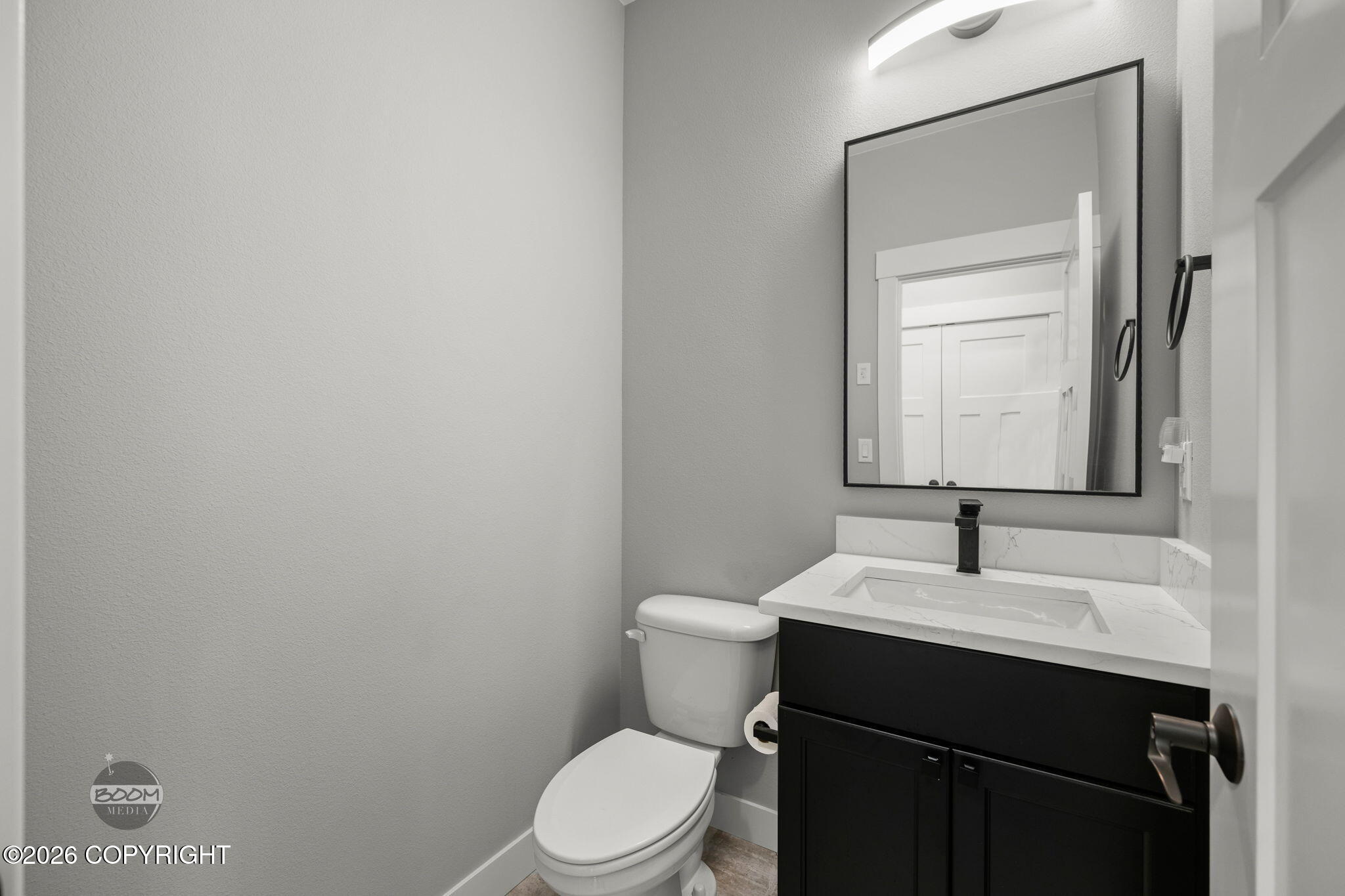 1141 W Bluff View Drive Property Photo 35