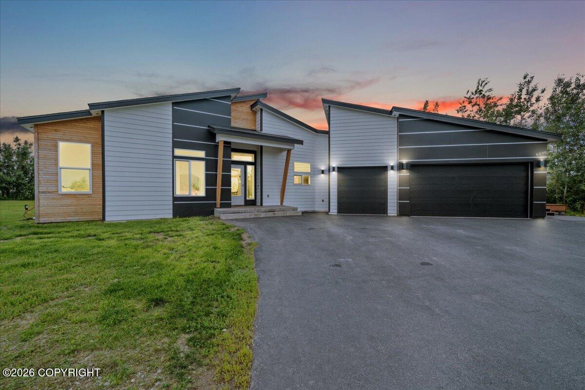 9330 E Coho Circle Property Photo 1