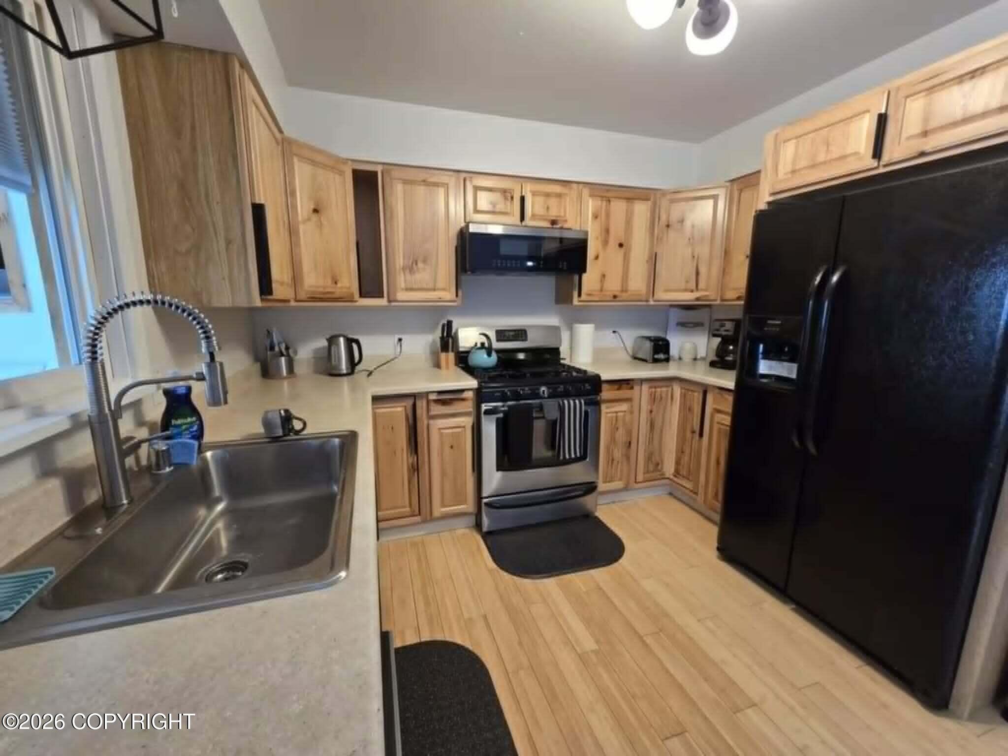 10120 Caribou Street Property Photo 6