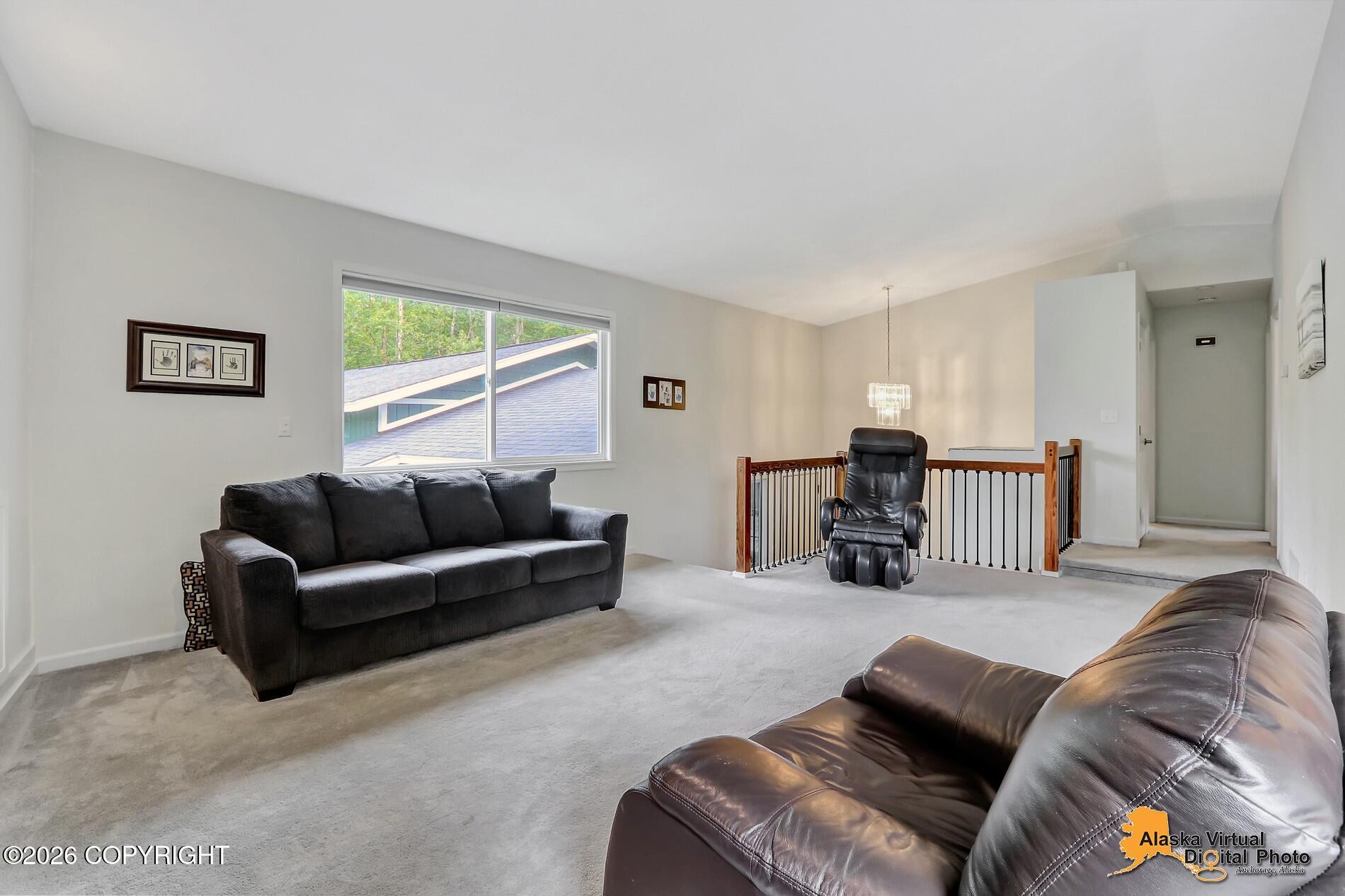 19509 Third Street Property Photo 4